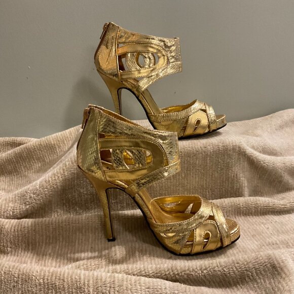 Wild Rose Platform Evening 4.5" Heels, Size 7.5 - Picture 3 of 6